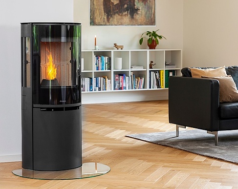 Aduro P5 Lux Exclusive pellet stove with side glass
